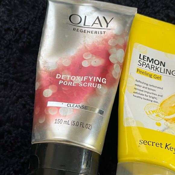 Loreal shampoo and lipstick bundle - Picture 5 of 6